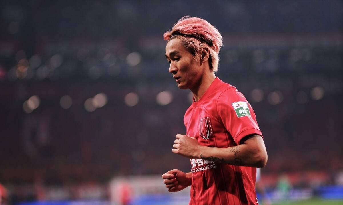 乐鱼官网中超今晨再迎强敌，曼联完成体检，主帅态度：目标明确，控场能力受关注的简单介绍